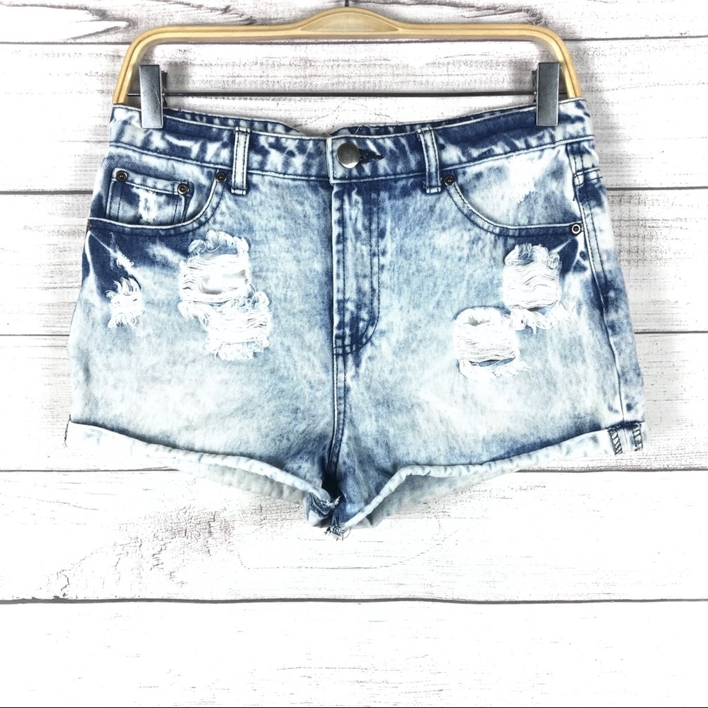 Forever 21 distressed high rise jean shorts sz 28